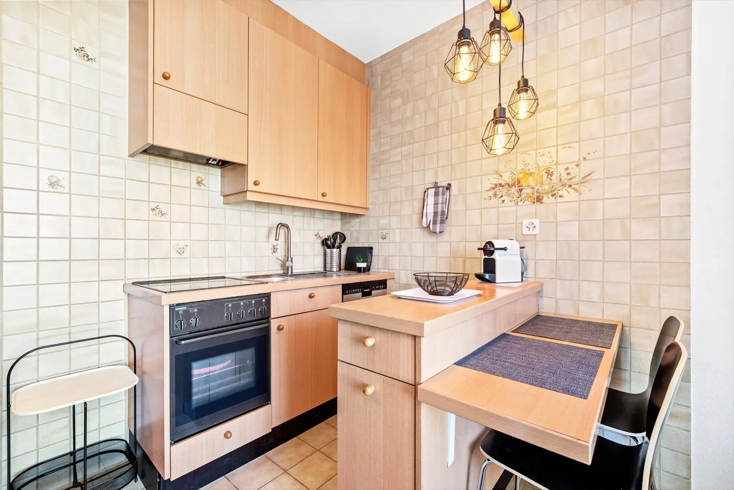 1 Bedroom Apartment for Rent in the Heart of Geneva - Unique Opportunity! - Photo 3 of 6