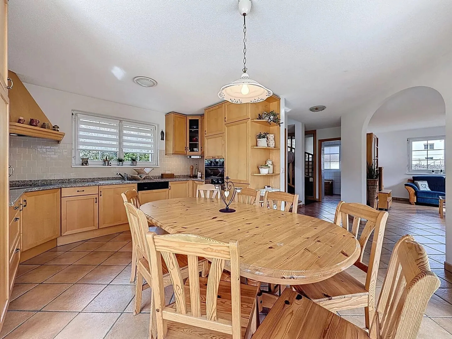 Ambiente ideale per questa bella villa familiare a Noës - Foto 3 di 10