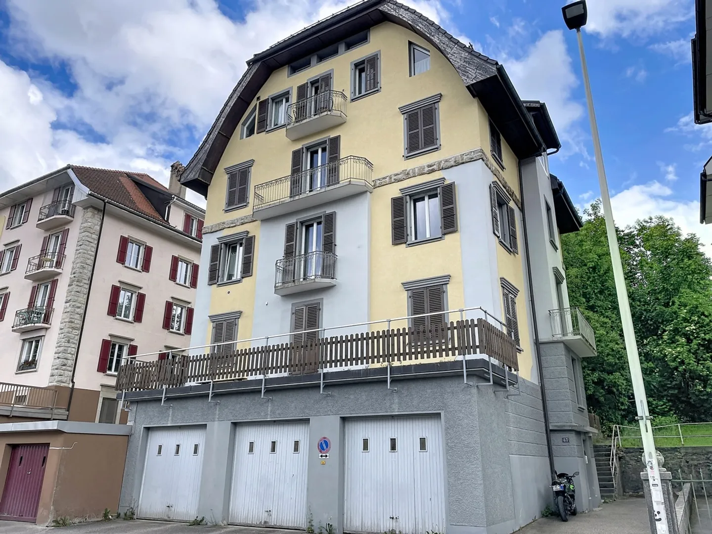 Appartement spacieux avec terrasse - Photo 2 sur 12