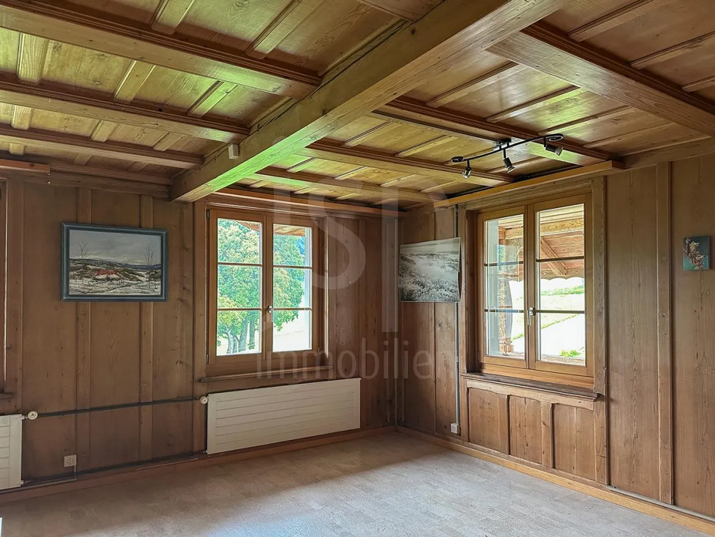 Large 4.5 Room Apartment in Farmhouse in Hinterfultigen - Photo 4 of 10