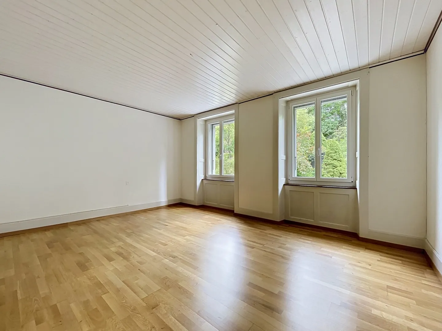 Appartement spacieux avec terrasse - Photo 7 sur 12