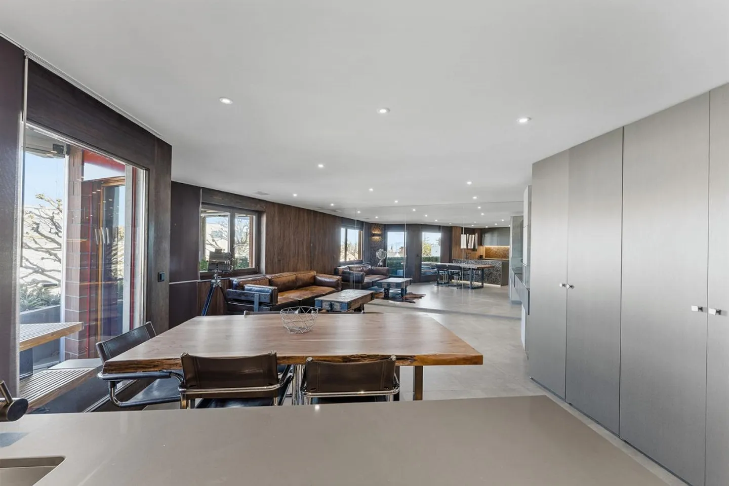 Appartement 2.5 pièces rénové avec style au 1er étage dans un emplacement central... - Photo 6 sur 10