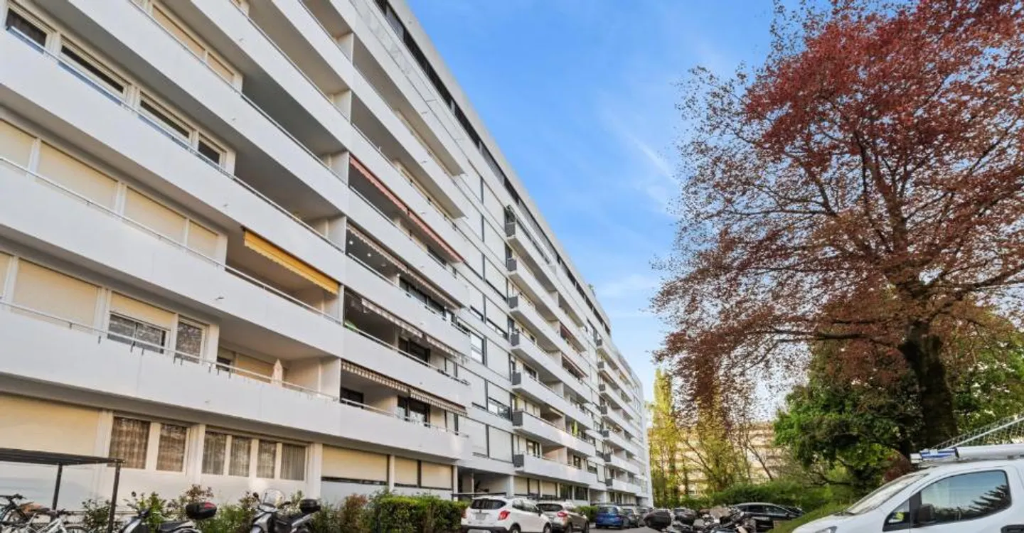 Appartement spacieux avec balcon - Photo 1 sur 7