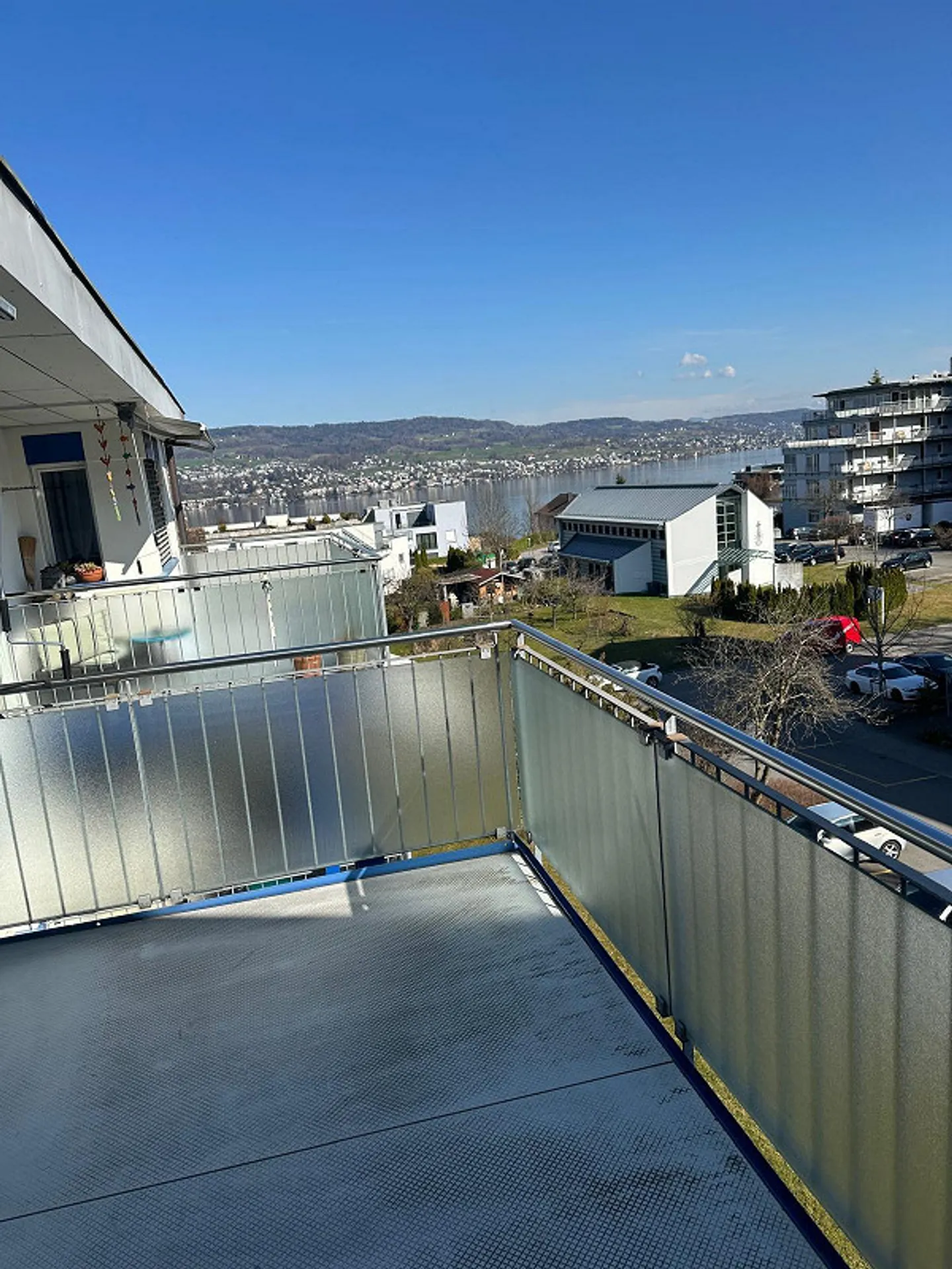 Renovierte Wohnung mit Seeblick - Foto 1 von 9
