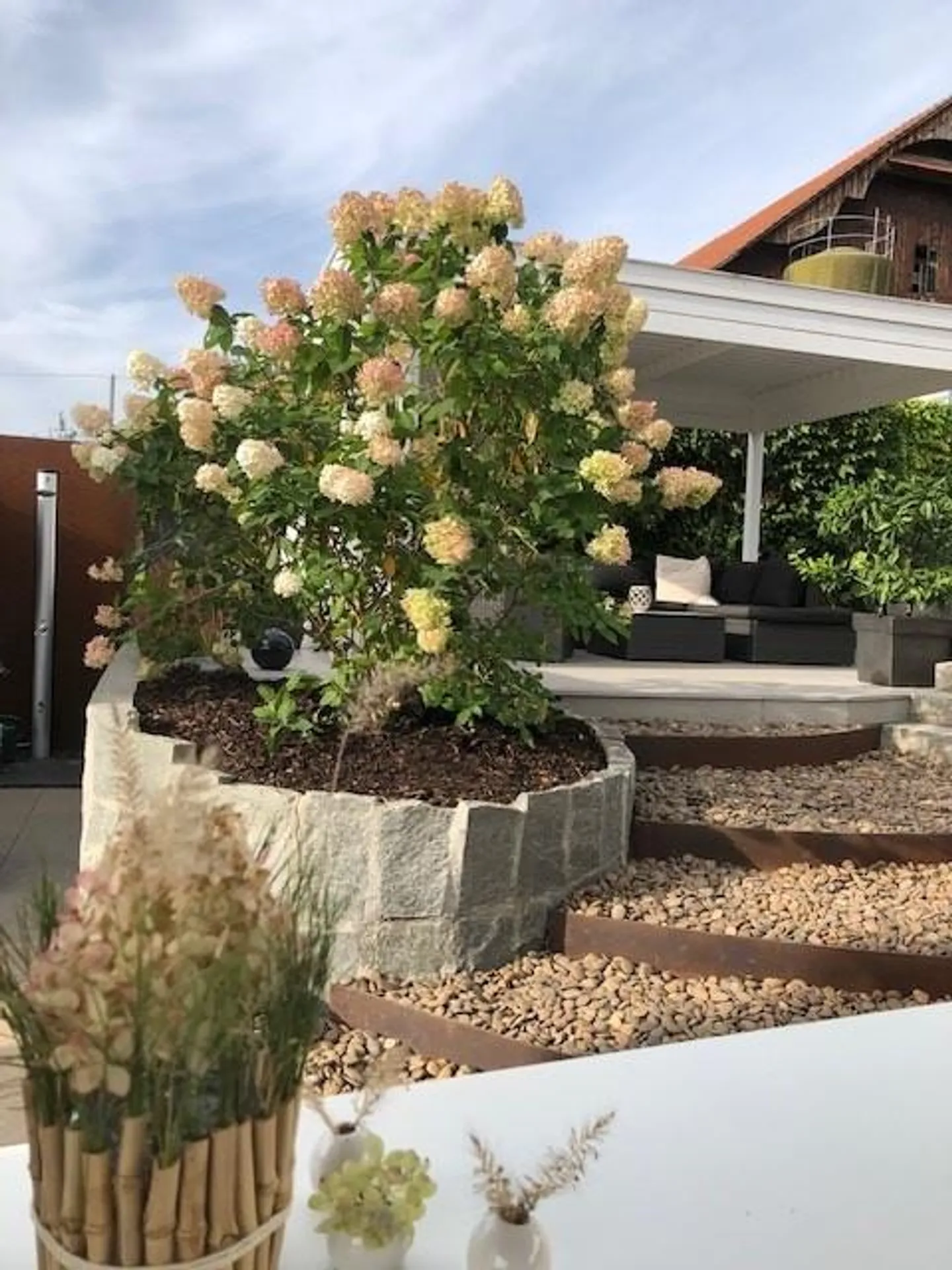 Modern Oasis with Dreamlike Lake and Alpine View - Photo 7 of 11