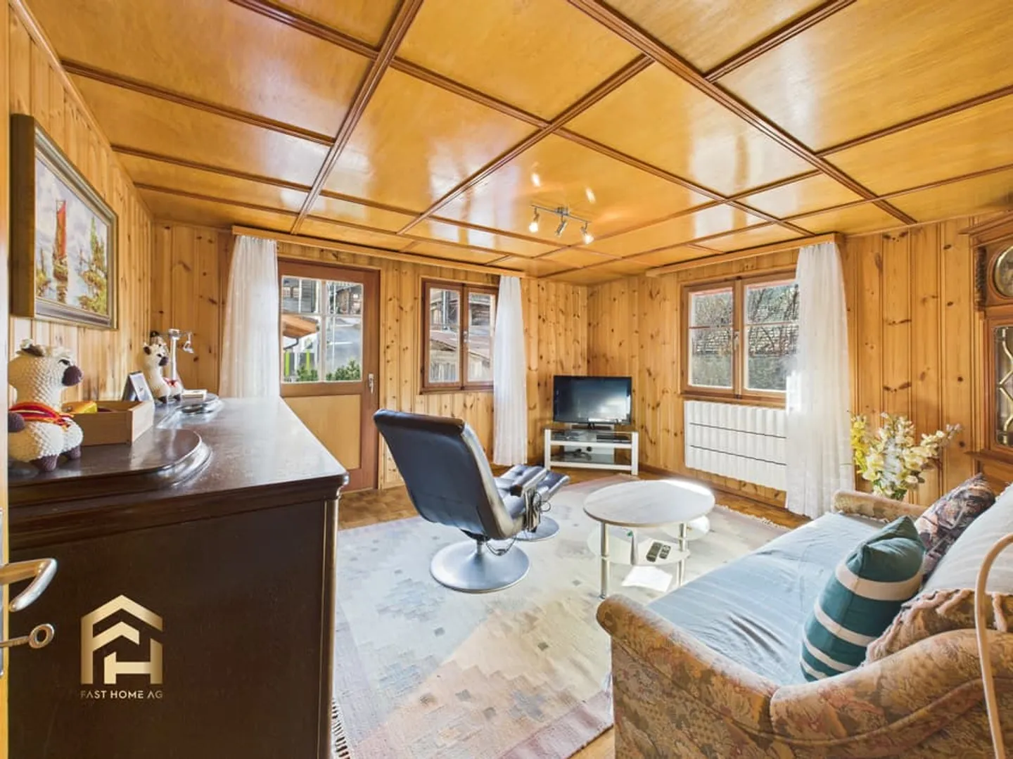 Attrayante maison multifamiliale avec potentiel d'aménagement à Grengiols - Photo 4 sur 13