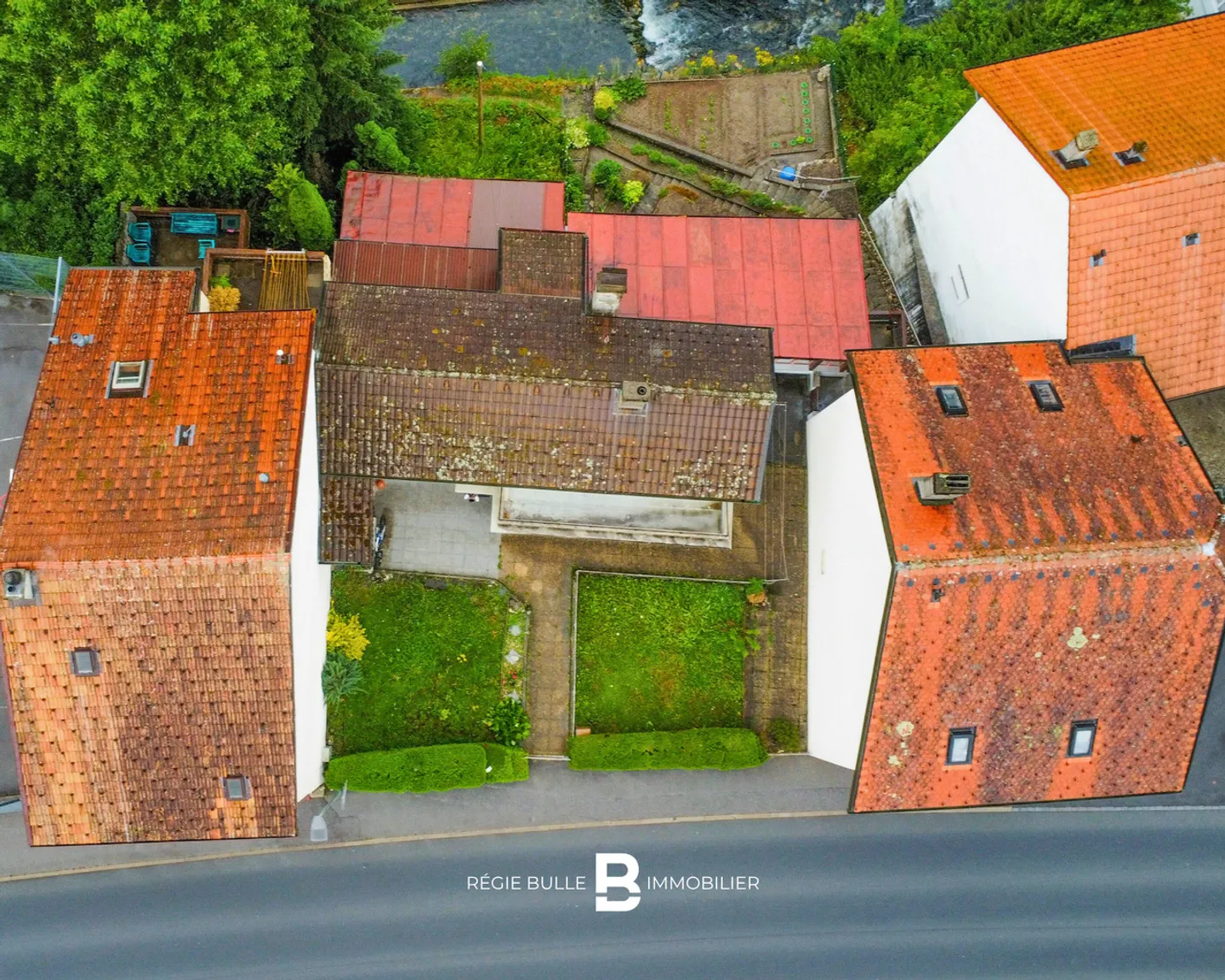 House in village style in Neirivue - Ideal potential for renovation! - Photo 8 of 9