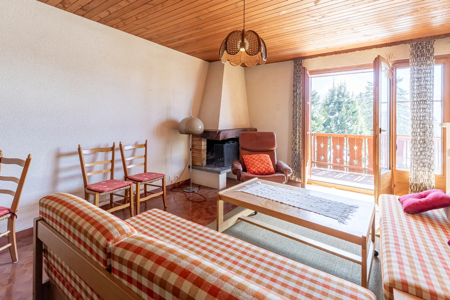 Appartement Charmant avec Vue Alpine - Photo 4 sur 13