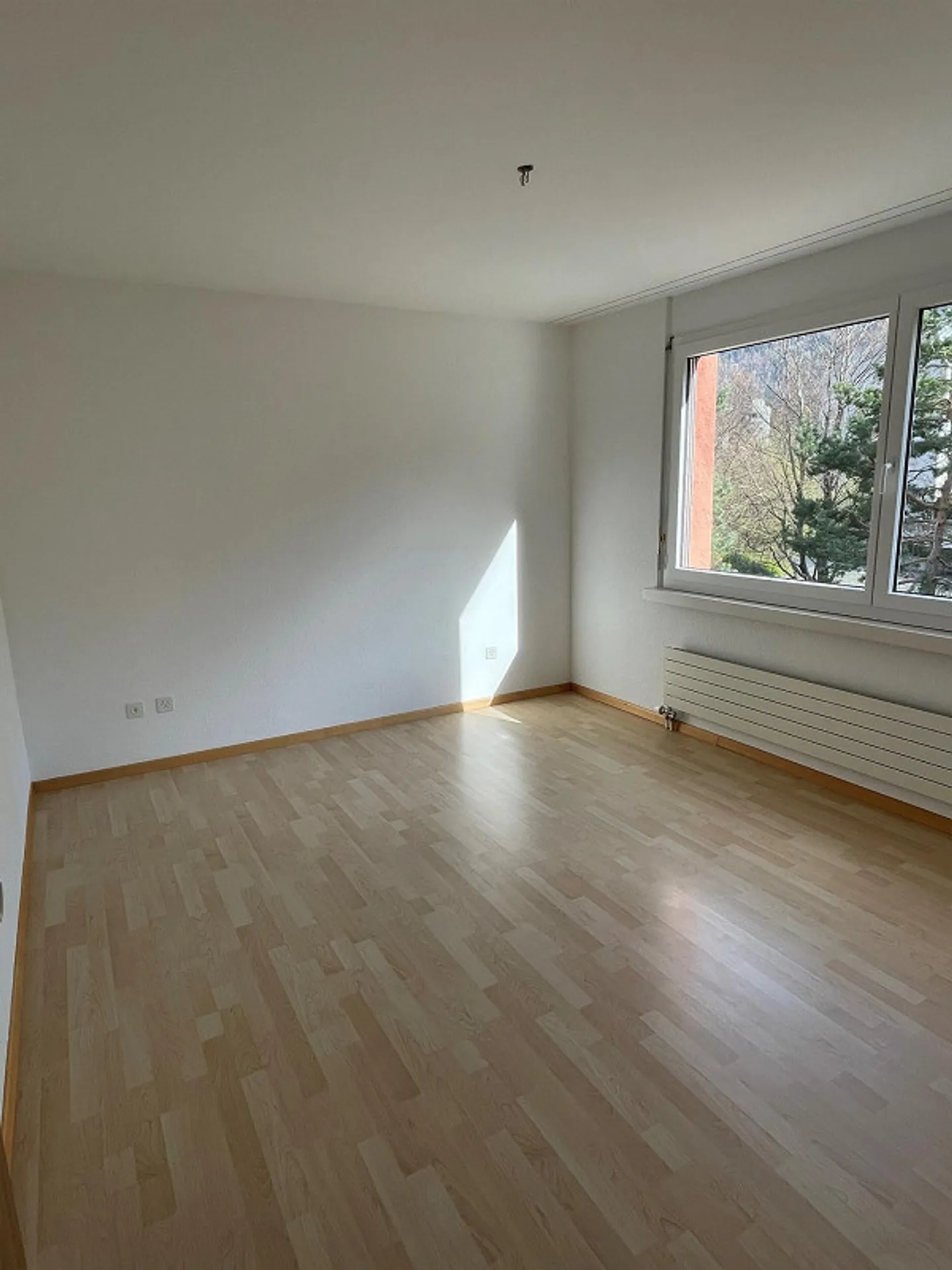 Appartement moderne de 5,5 pièces - Photo 8 sur 13