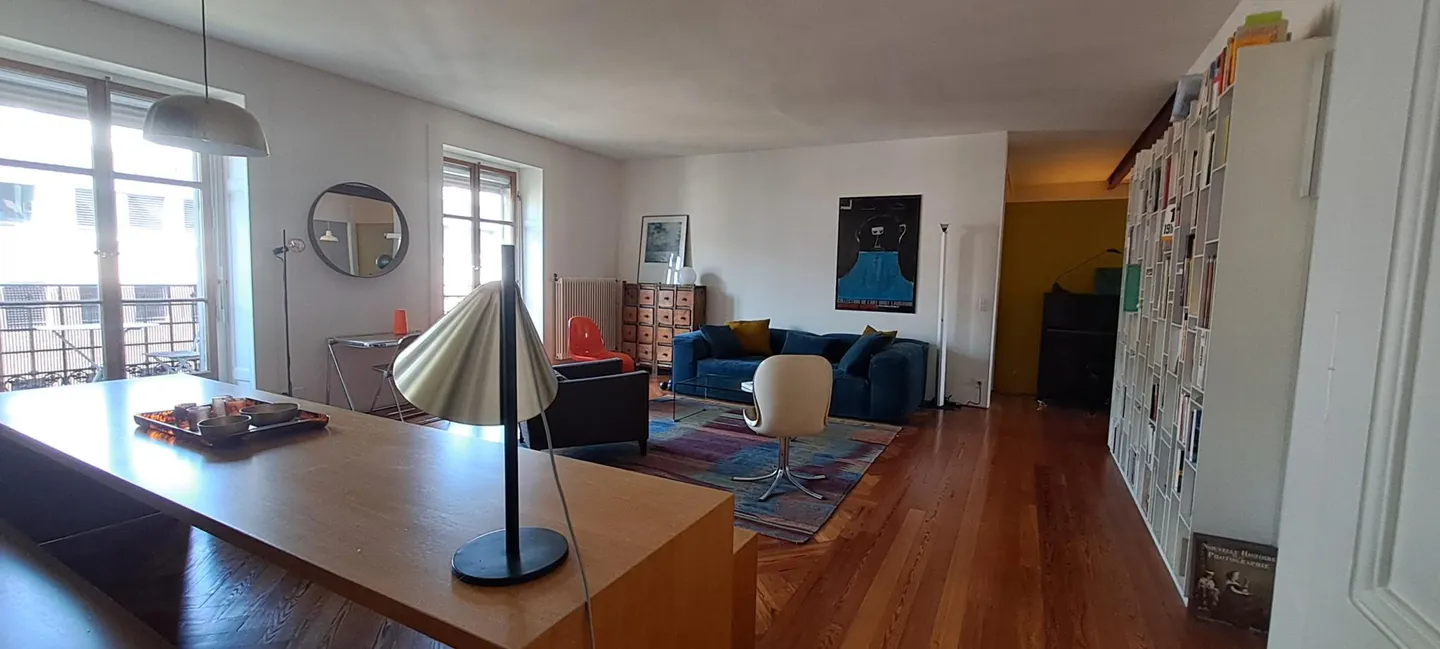 Charming 6-room apartment furnished - Photo 2 of 10