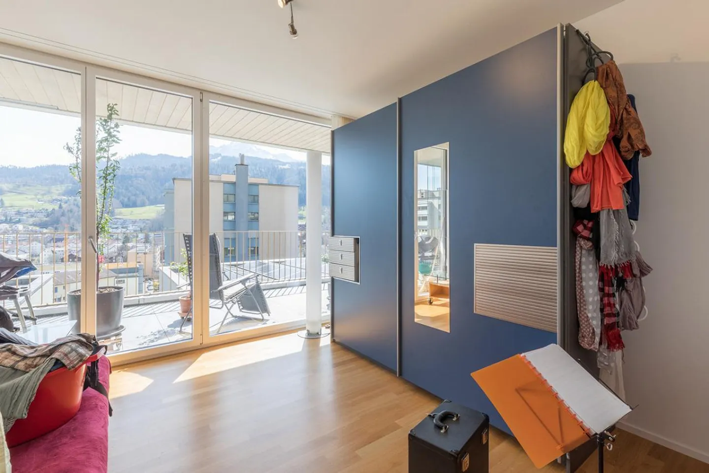 Appartamento esclusivo di 4,5 locali con terrazza panoramica al Sonnenberg - Foto 14 di 19