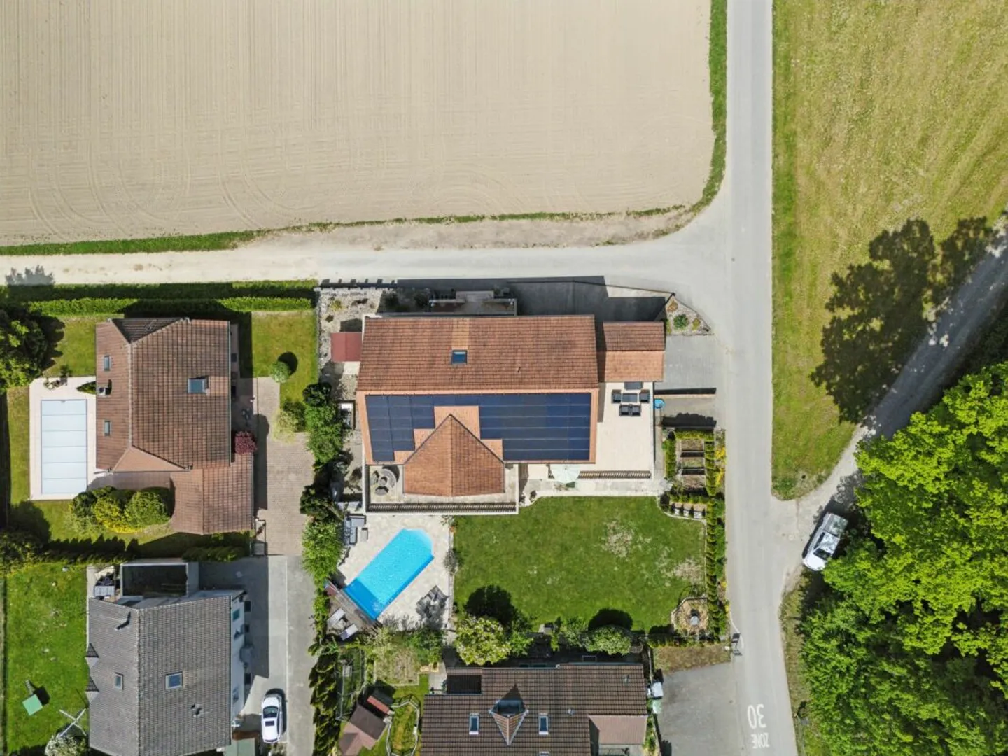 Villa de 8,5 pièces pleine de possibilités - Photo 14 sur 15