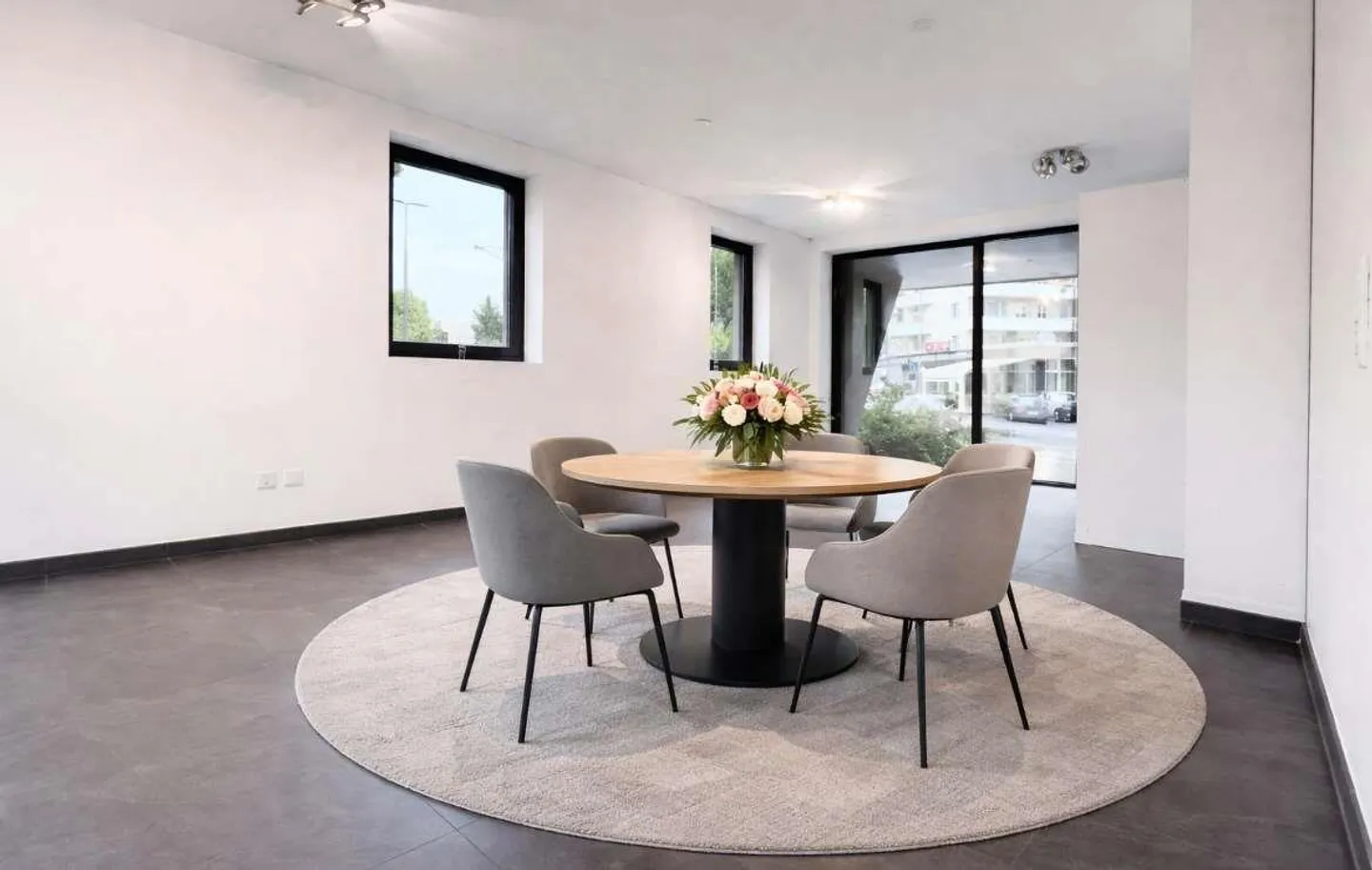 Elegante locale commerciale ufficio  a Lugano Massagno - Foto 3 di 9