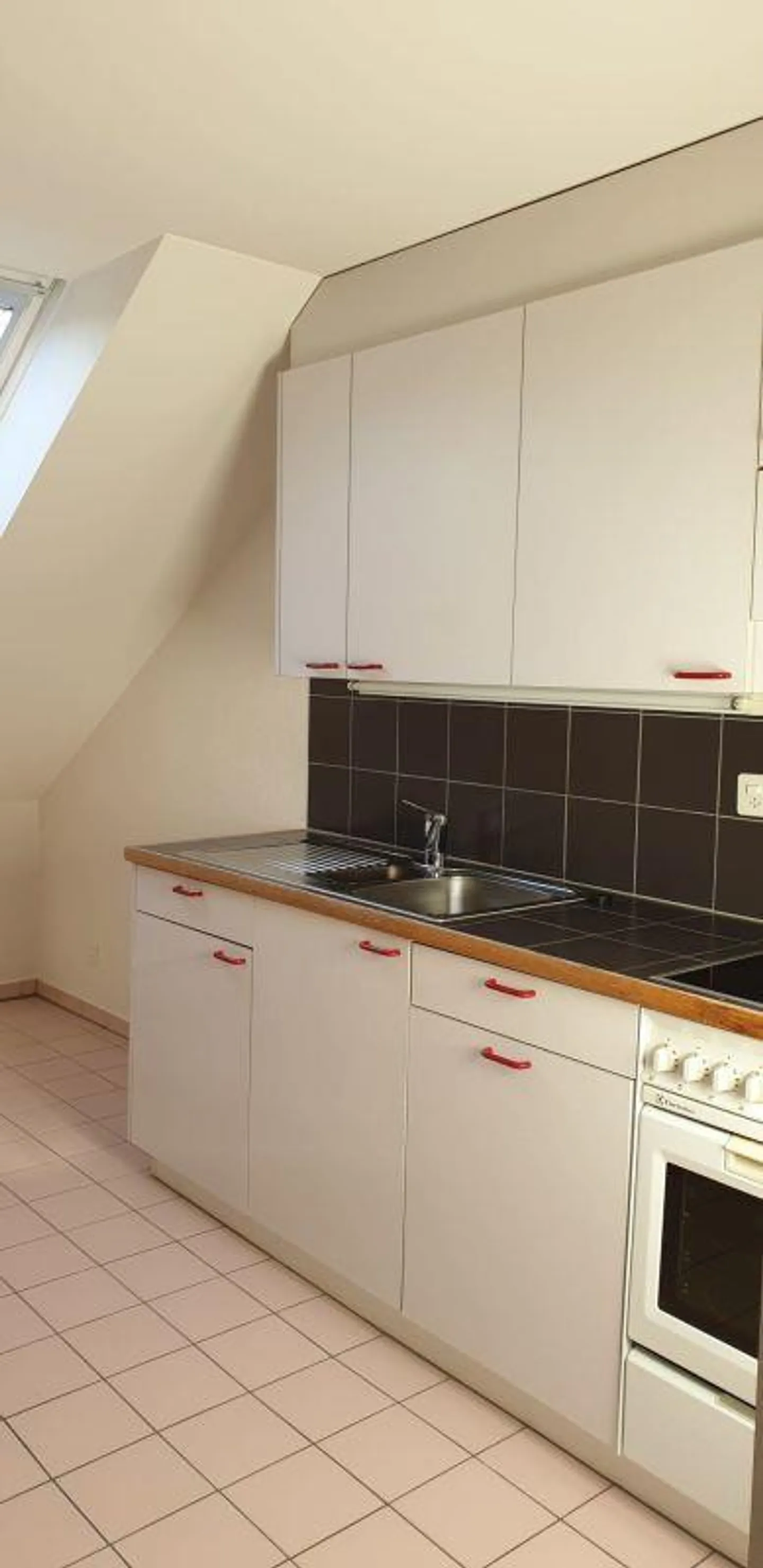 Appartamento 2.5 locali, mansarda - Foto 3 di 6