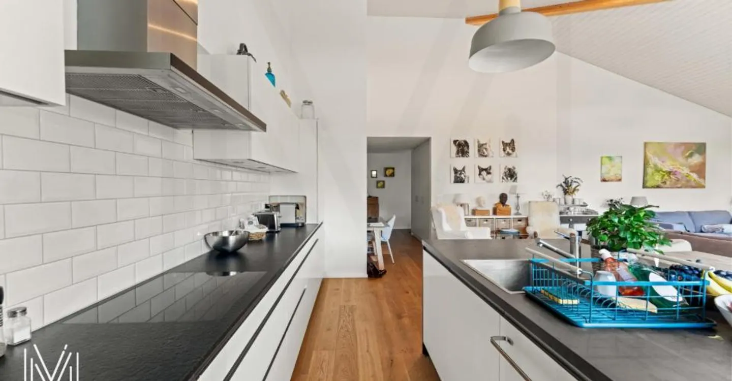 Magnificent 4.5-room apartment on the top floor - Photo 7 of 12