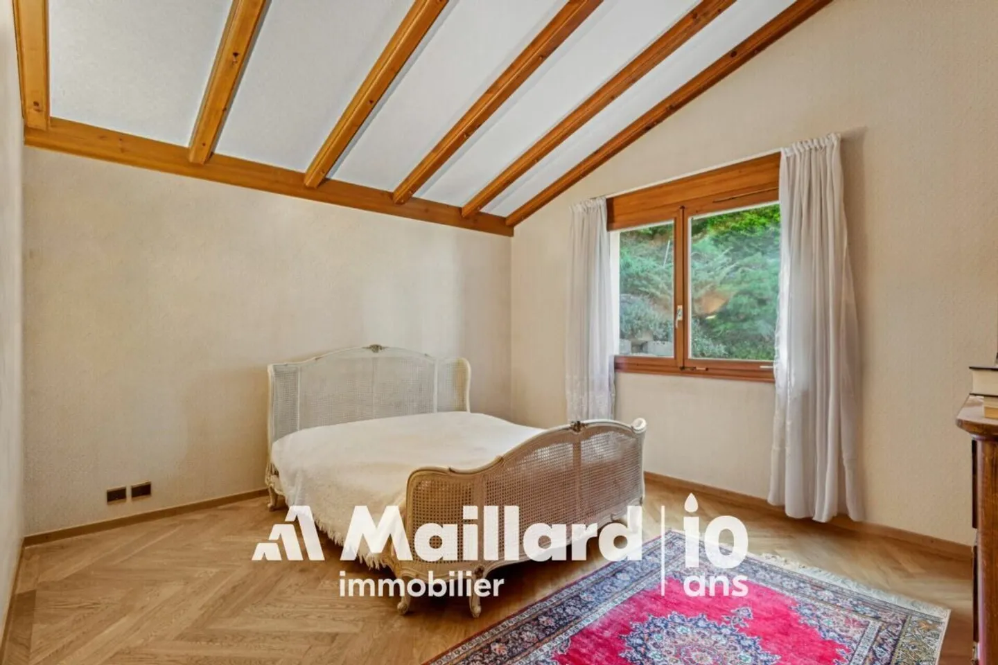 Villa avec deux unités résidentielles et vue imprenable - Photo 11 sur 13