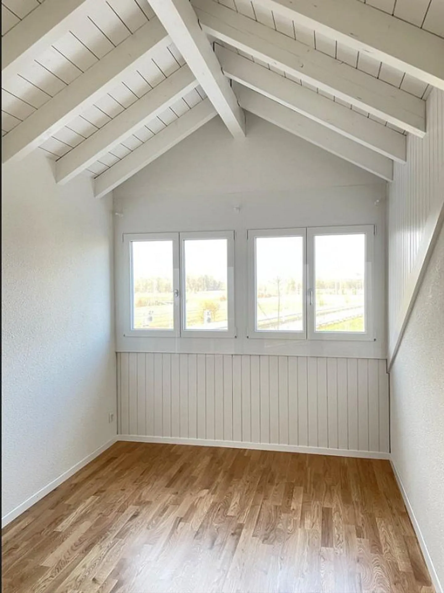 Charming Attic Apartment! - Photo 6 of 10