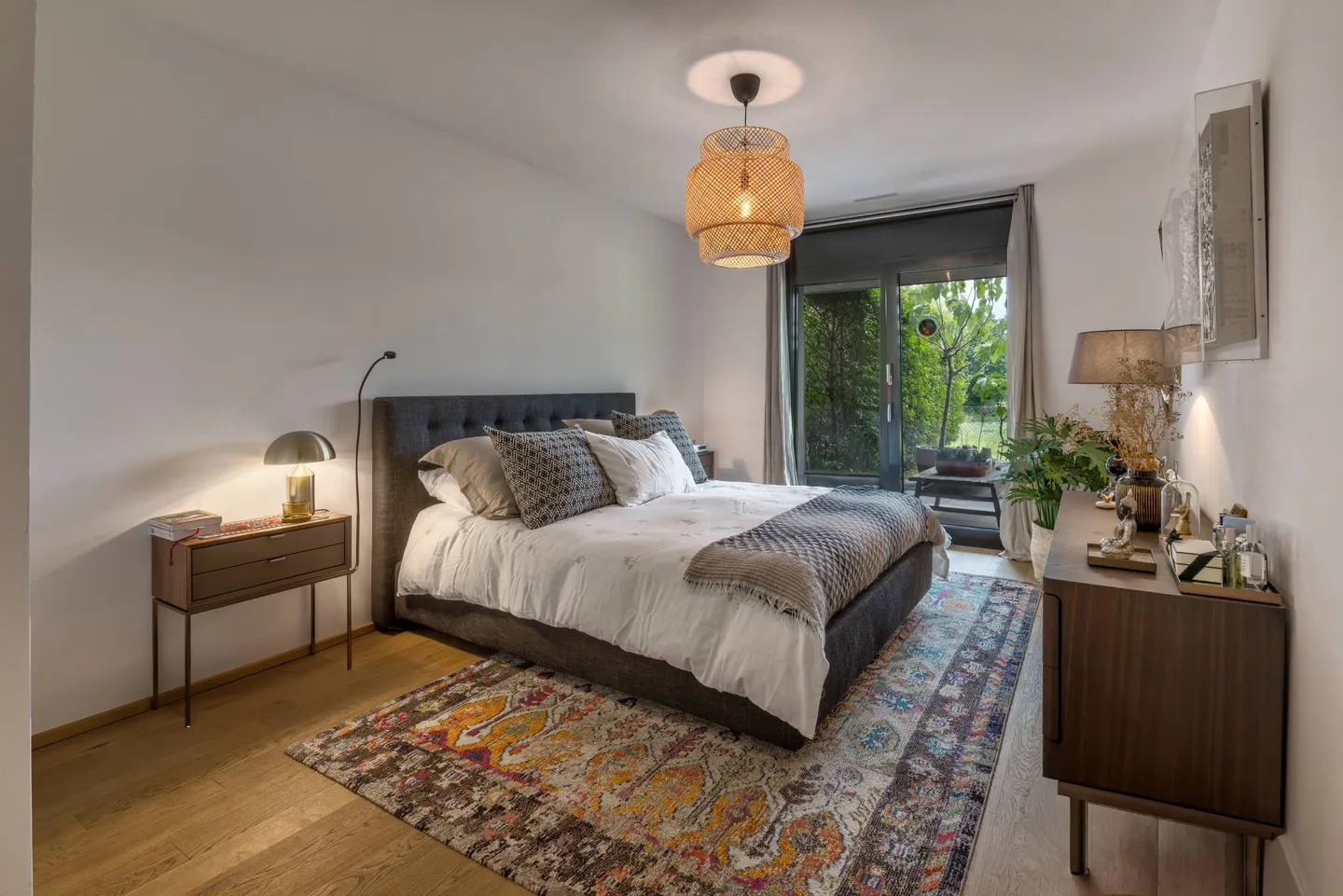 Appartamento di Lusso con Vista Lago - Foto 6 di 9