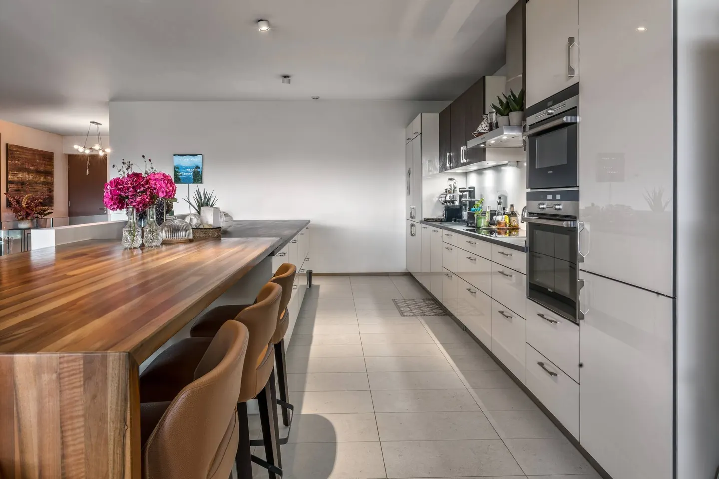 Appartamento di Lusso con Vista Lago - Foto 5 di 9