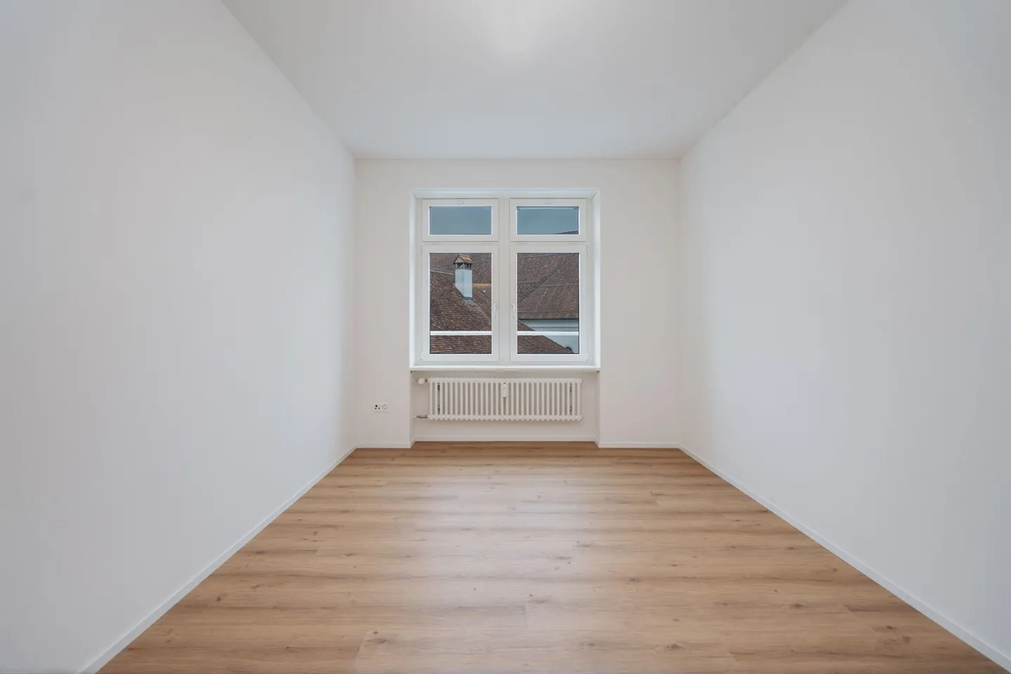 Charmante maisonette de 5 pièces avec galerie, terrasse sur le toit et loggia - Photo 6 sur 28