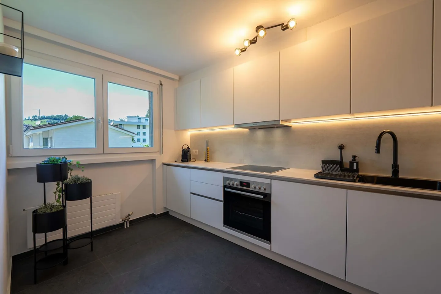 2-Room Holiday Apartment in Second Row to the Lake - Photo 4 of 6