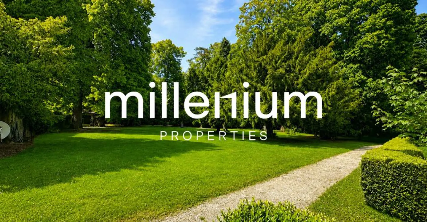Charming duplex apartment on garden level at Château Barillet --Satigny - Photo 9 of 9