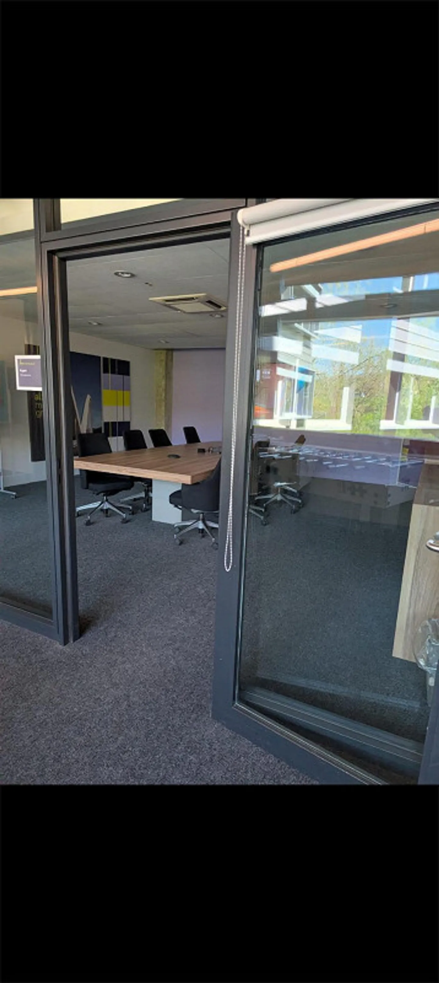 Spazio ufficio in subaffitto – Urdorf 🚀 - Foto 2 di 14