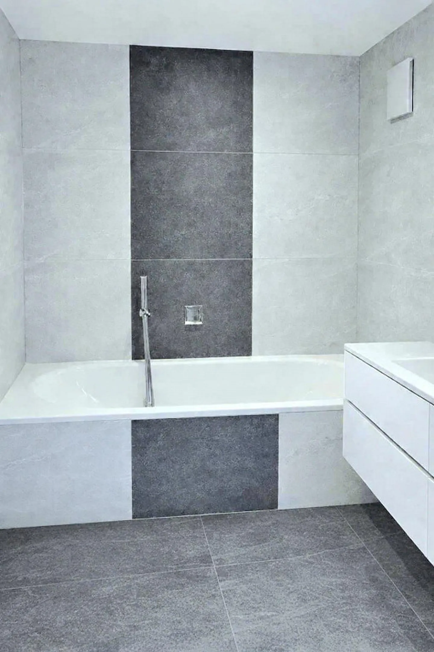 Prima locazione dopo ristrutturazione – Moderno appartamento di 5,5 stanze con vista montagna - Foto 11 di 16