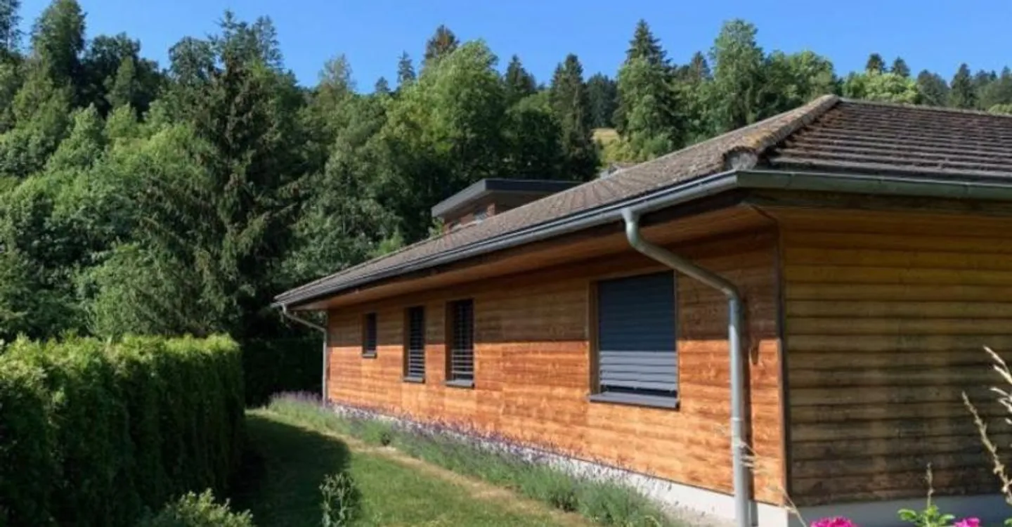 The Art of Living Naturally: A Timeless Residence in Perrefitte - Photo 6 of 13