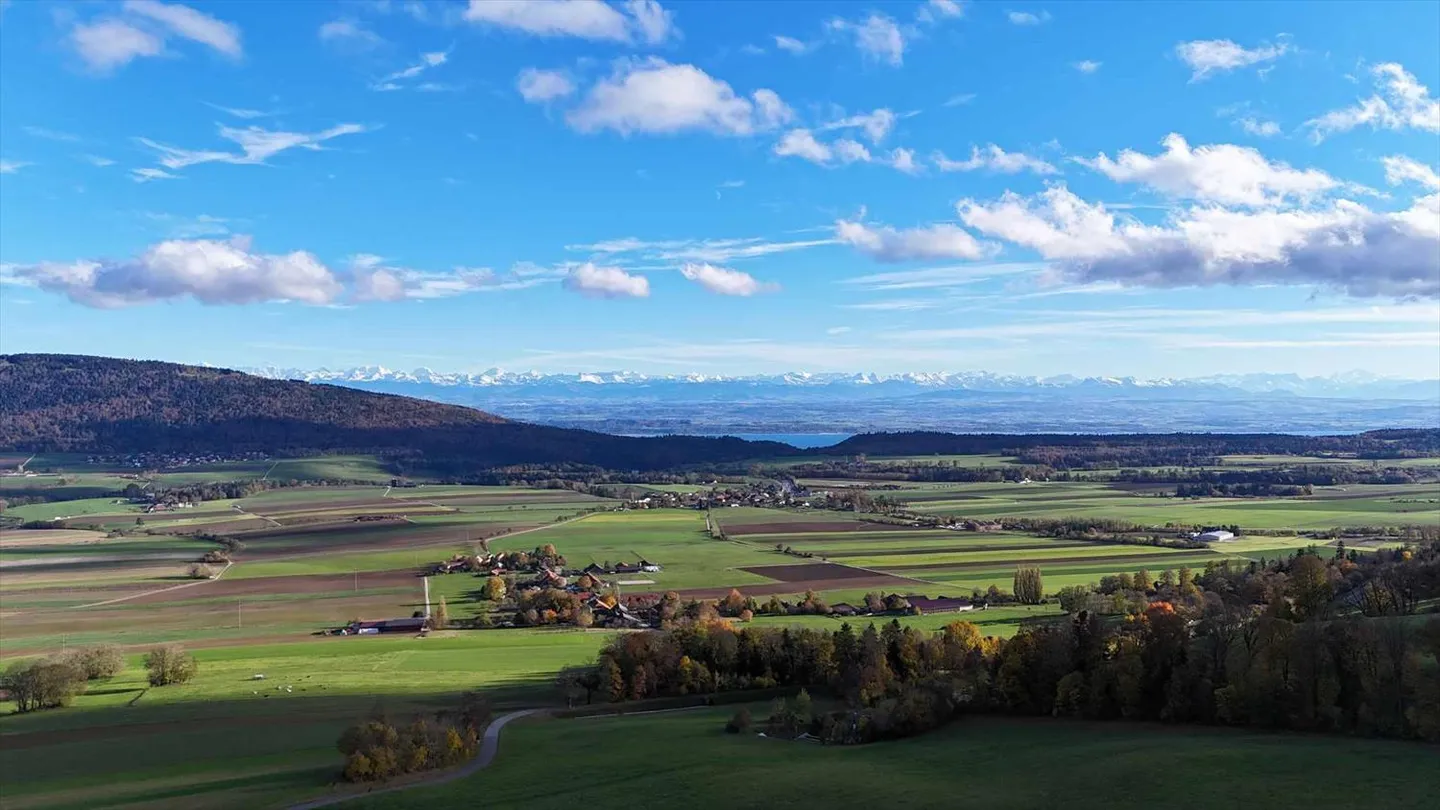 Charmante Villa mit Panoramablick auf die Alpen - Foto 7 von 10