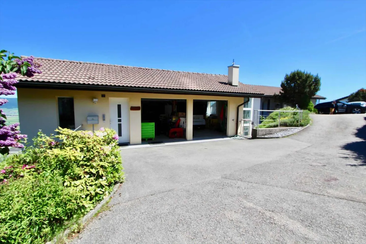 Charmante Villa mit Panoramablick auf die Alpen - Foto 8 von 10