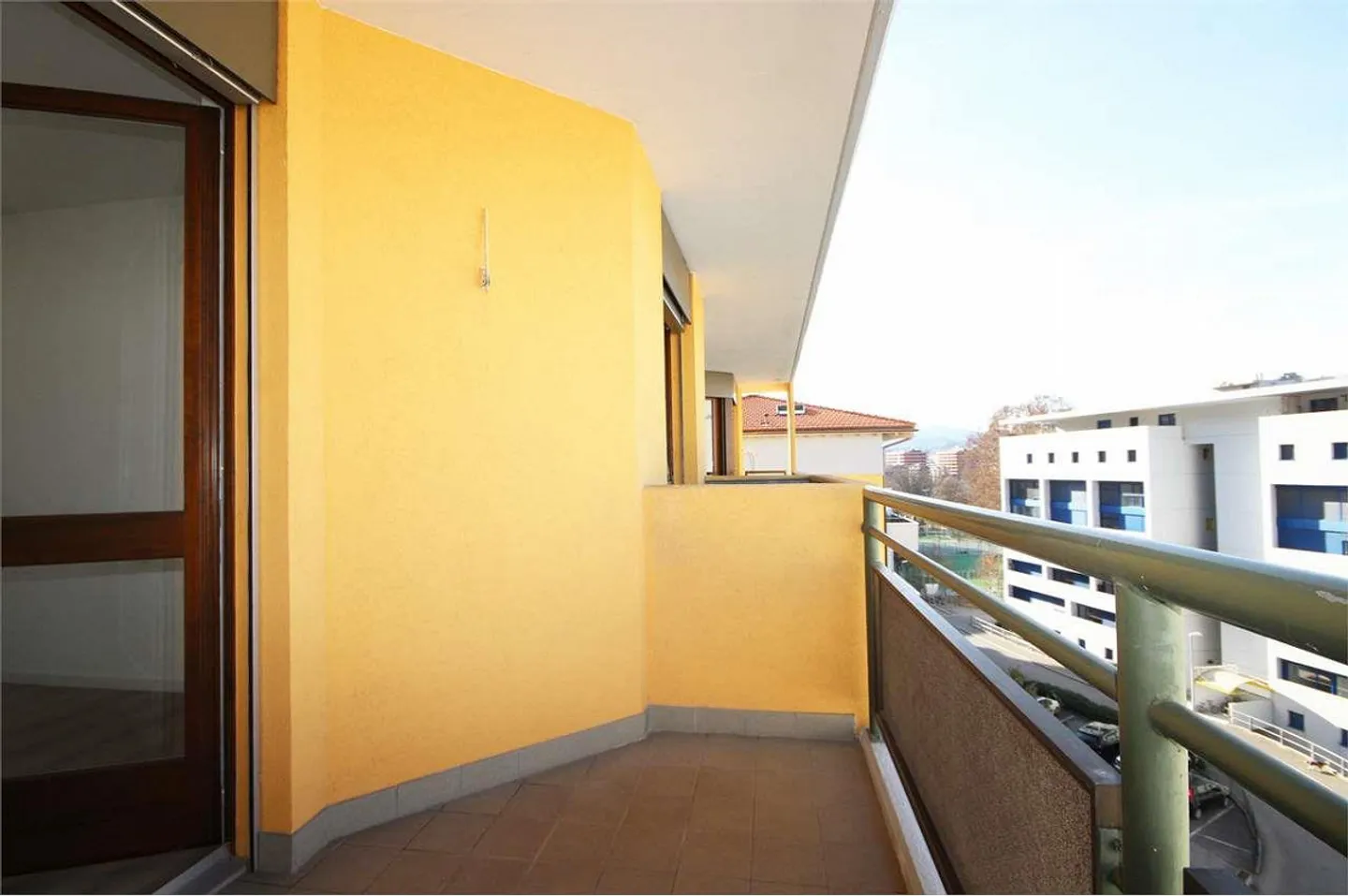 Appartamento ristrutturato con terrazze - Foto 7 di 7