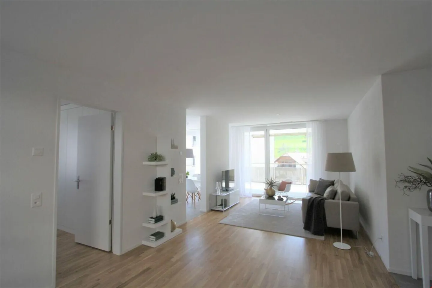 Charmant Appartement avec Jardin à Grossdietwil - Photo 2 sur 8
