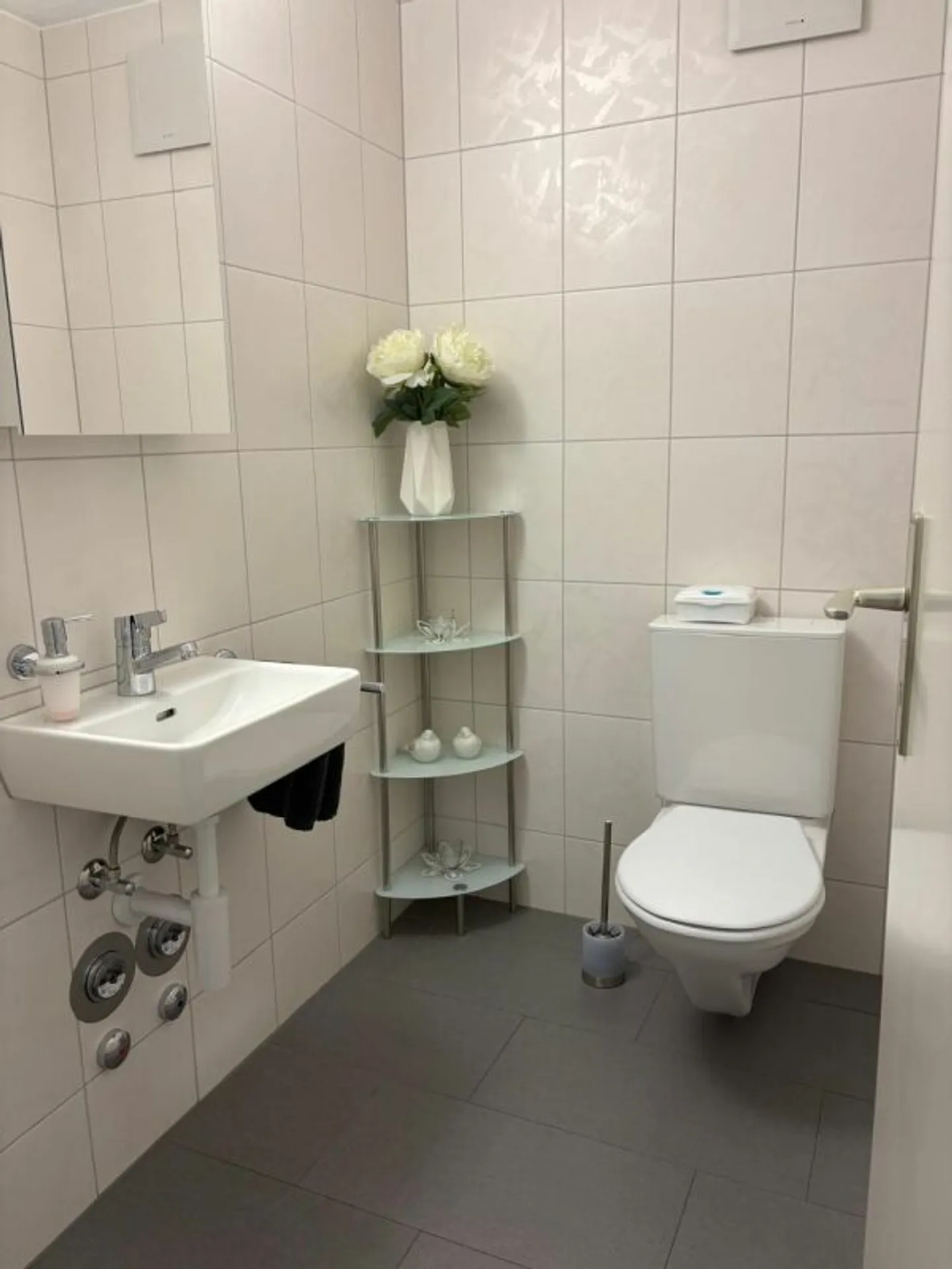 Charmant Appartement Attique avec Vue - Photo 11 sur 12
