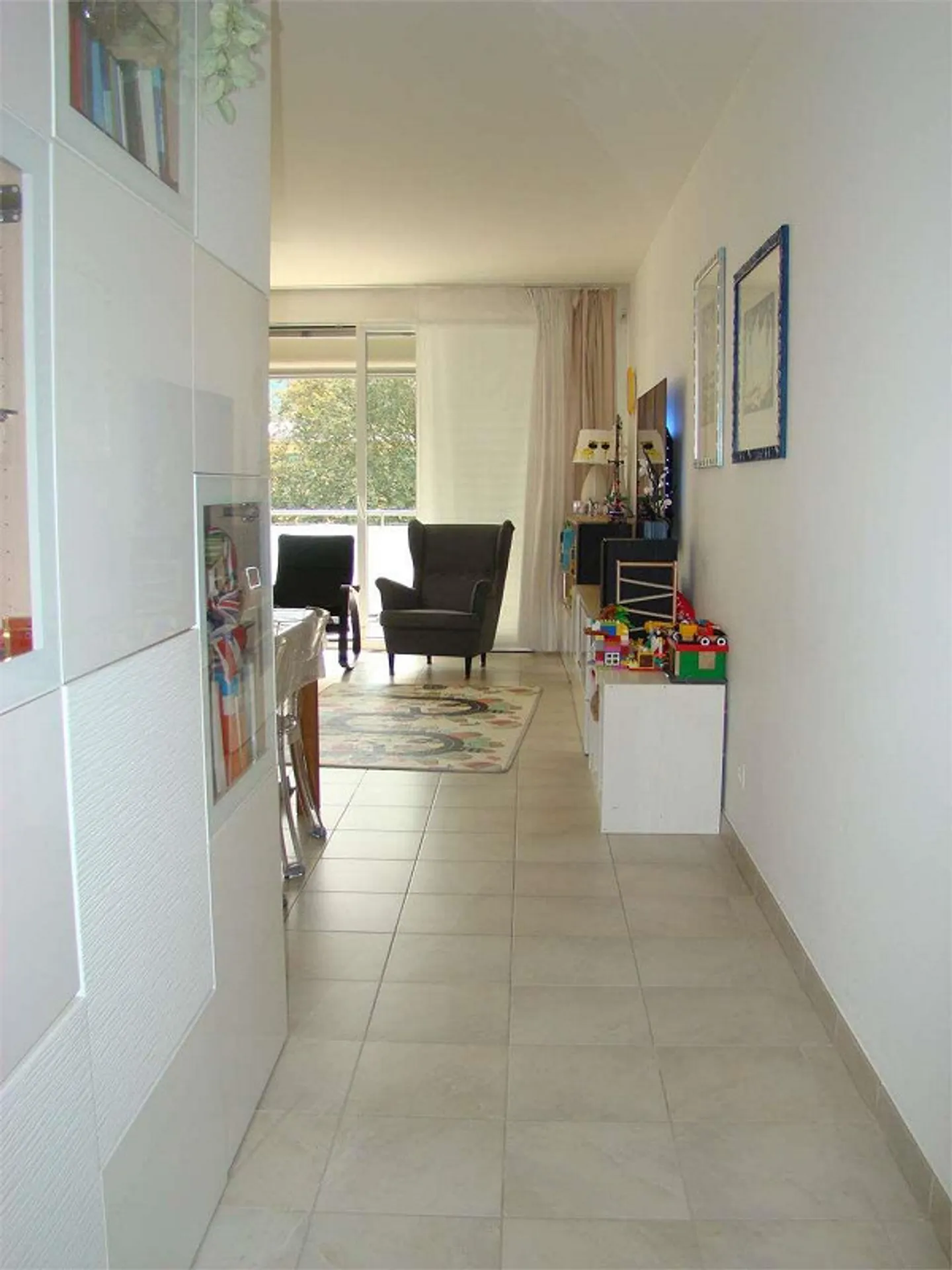 Molino Nuovo, modern and spacious 4.5 rooms with open view - Photo 12 of 13