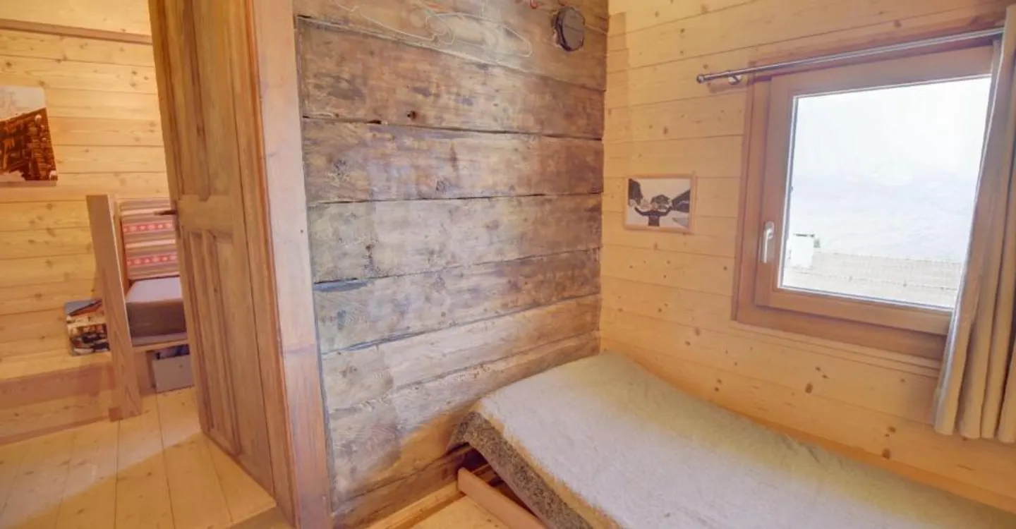 Dans le vieux village de Nendaz, maison jumelée de grand caractère! - Photo 11 sur 13