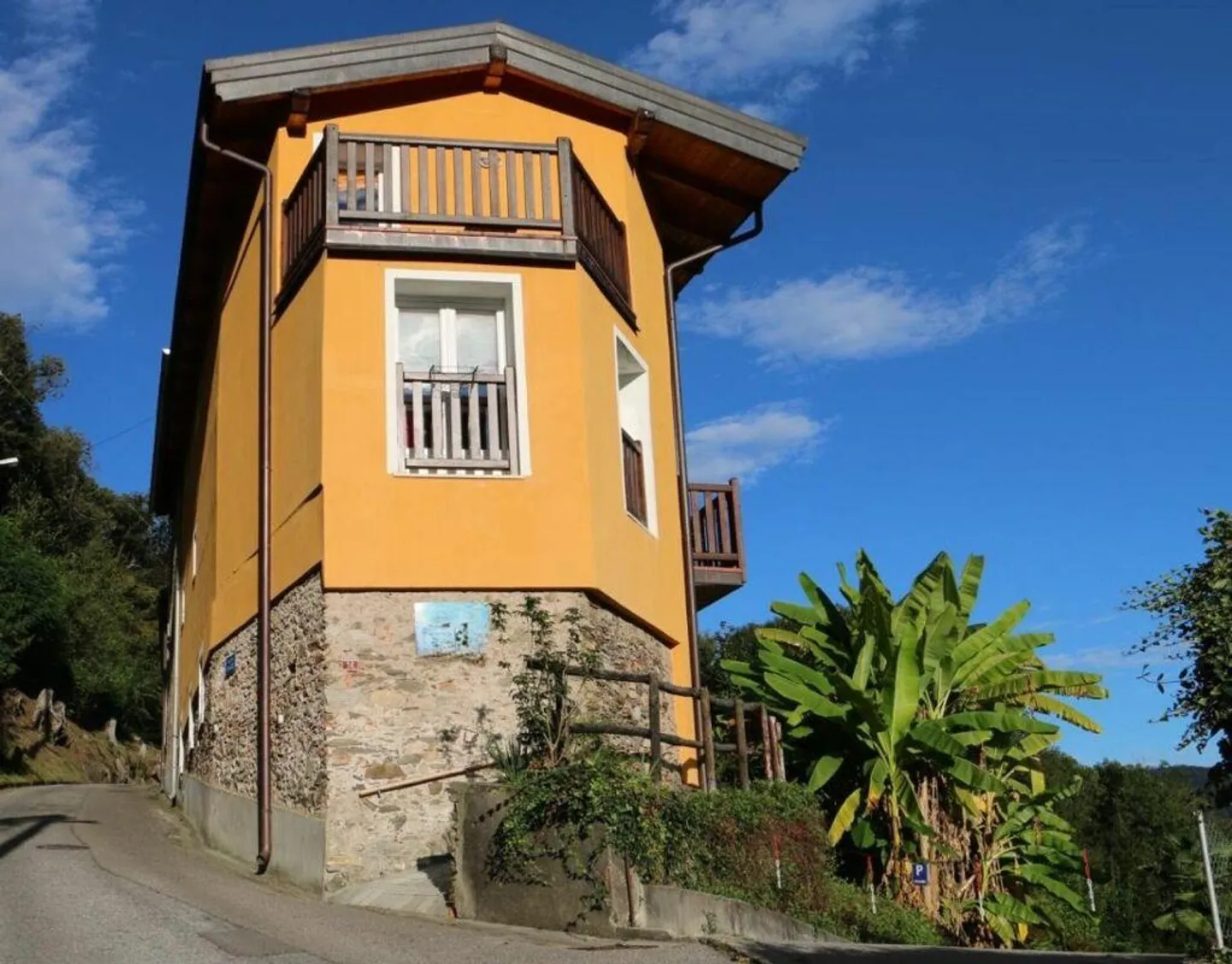 Bed & Breakfast - Immobile con terreno - Foto 2 di 18