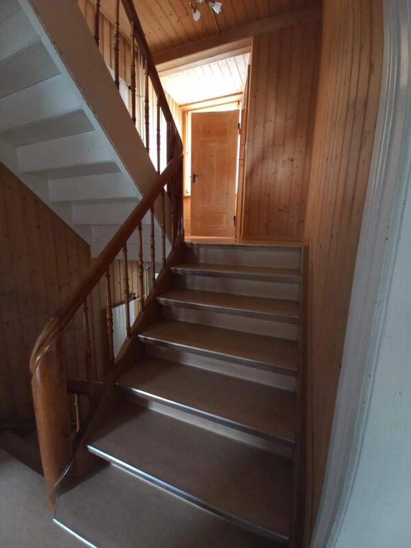 Casa accogliente di 6,5 stanze con garage - Foto 11 di 18