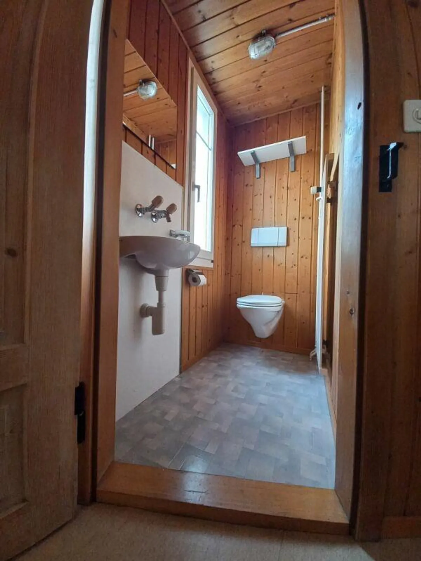 Casa accogliente di 6,5 stanze con garage - Foto 12 di 18