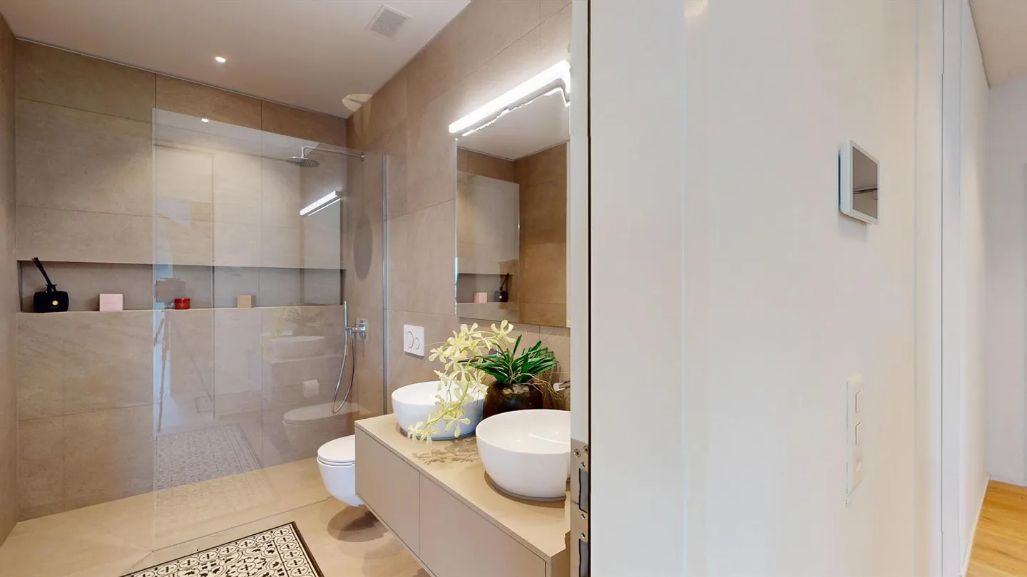 Exclusive penthouse apartment with spacious roof terrace - Photo 4 of 5