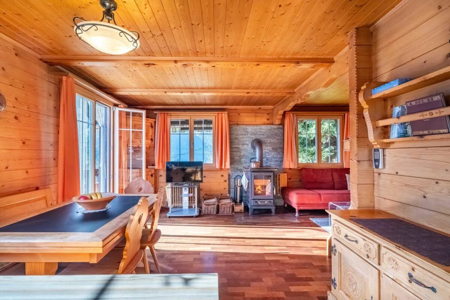 Chalet dans un monde montagnard idyllique - Photo 2 sur 10