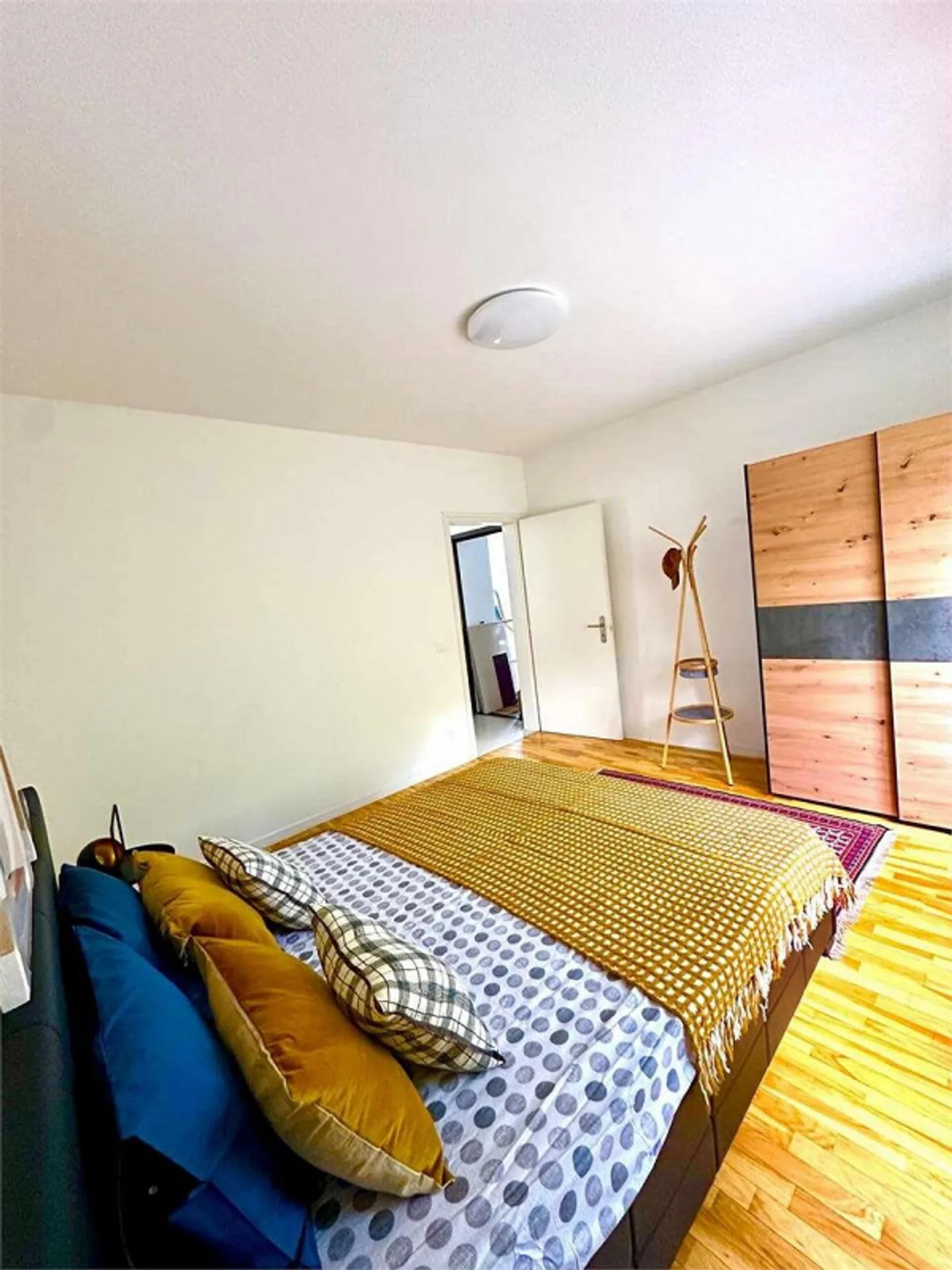 Appartement romantique et moderne de 2,5 pièces à Arzo - Photo 13 sur 13