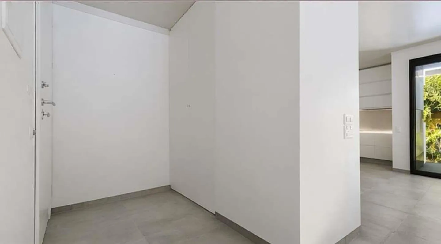 Pregassona - Magnifique appartement de 2,5 pièces - Photo 3 sur 5