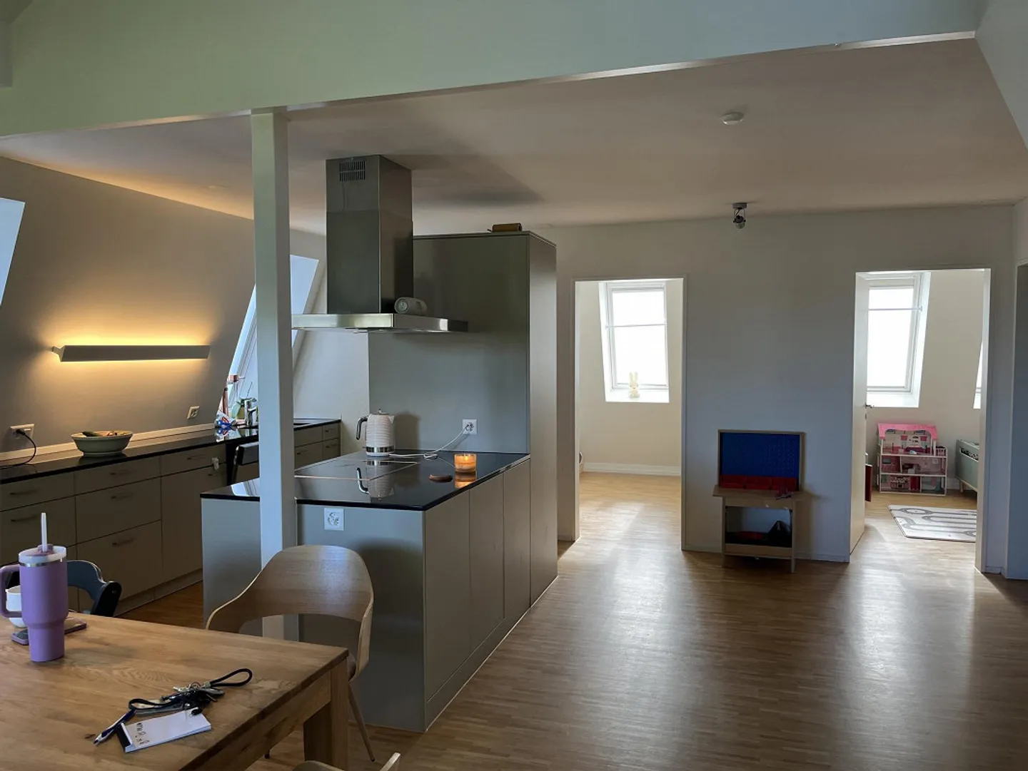 Moderne Maisonette-Wohnung mit Balkon an zentraler Lage von St. Gallen - Foto 2 von 13