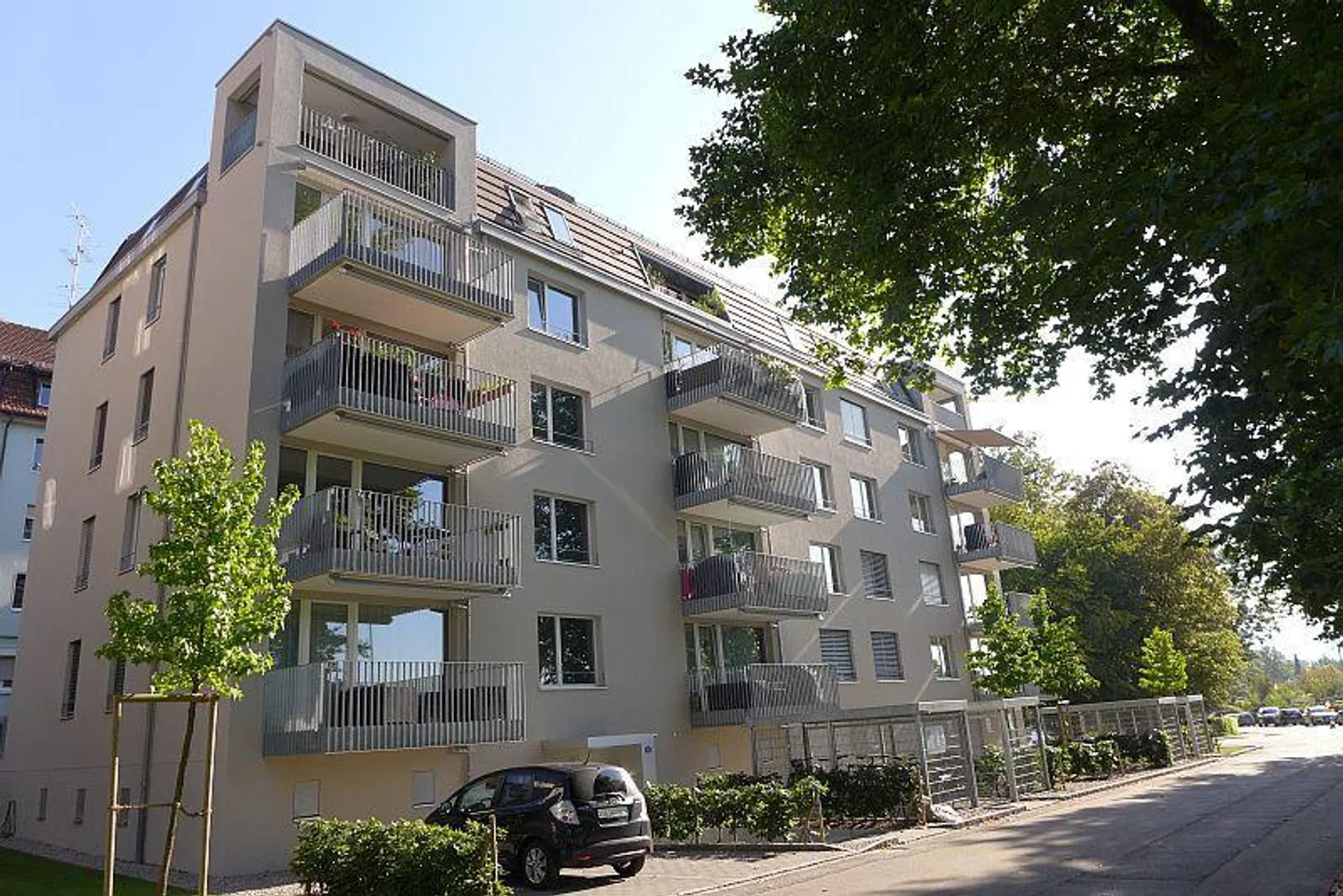 Moderne Maisonette-Wohnung mit Balkon an zentraler Lage von St. Gallen - Foto 1 von 13