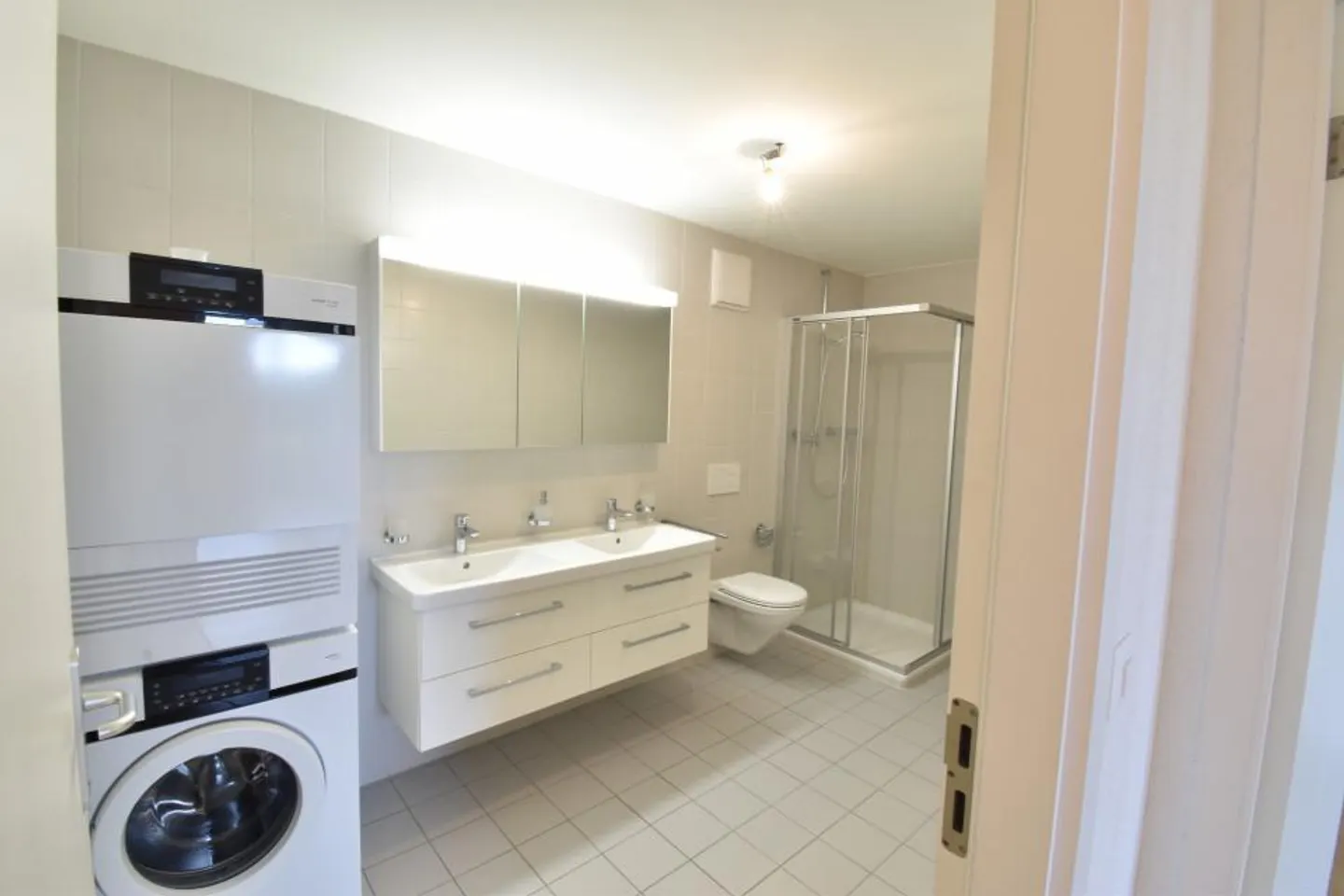 Spazioso appartamento di 4,5 locali di 127 m2 - Foto 9 di 9