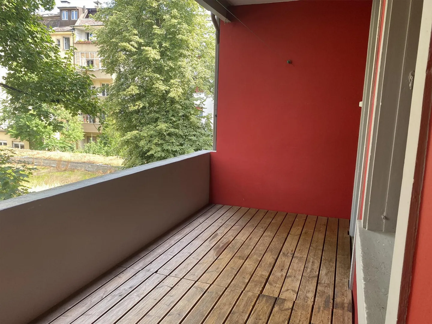 Renovated old apartment near the Rhine - Photo 1 of 9