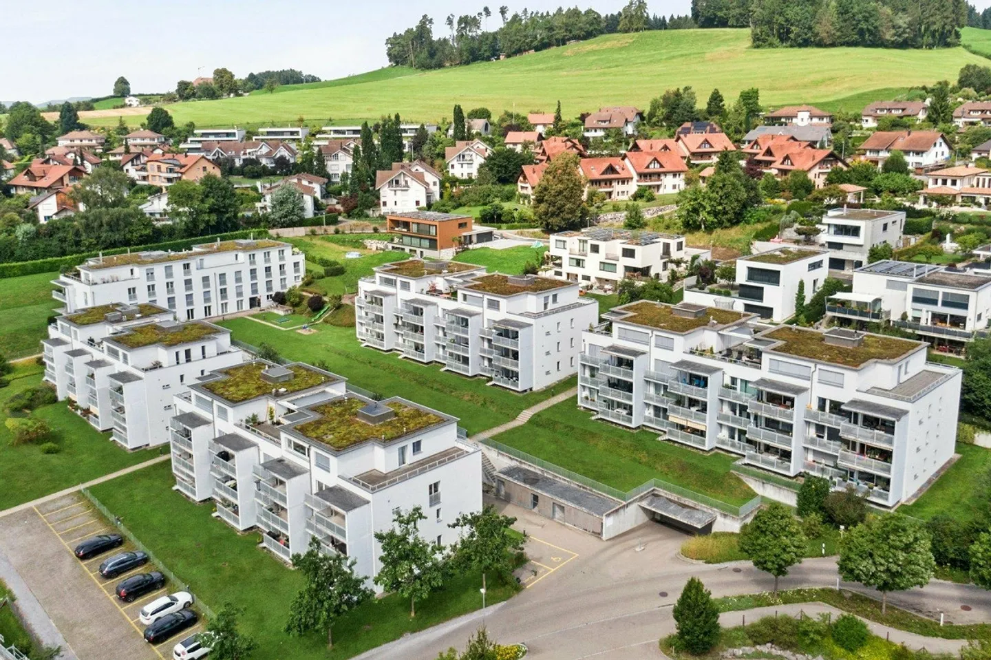 Vivere con qualità abitativa e una vista fantastica su Wil! - Foto 1 di 9
