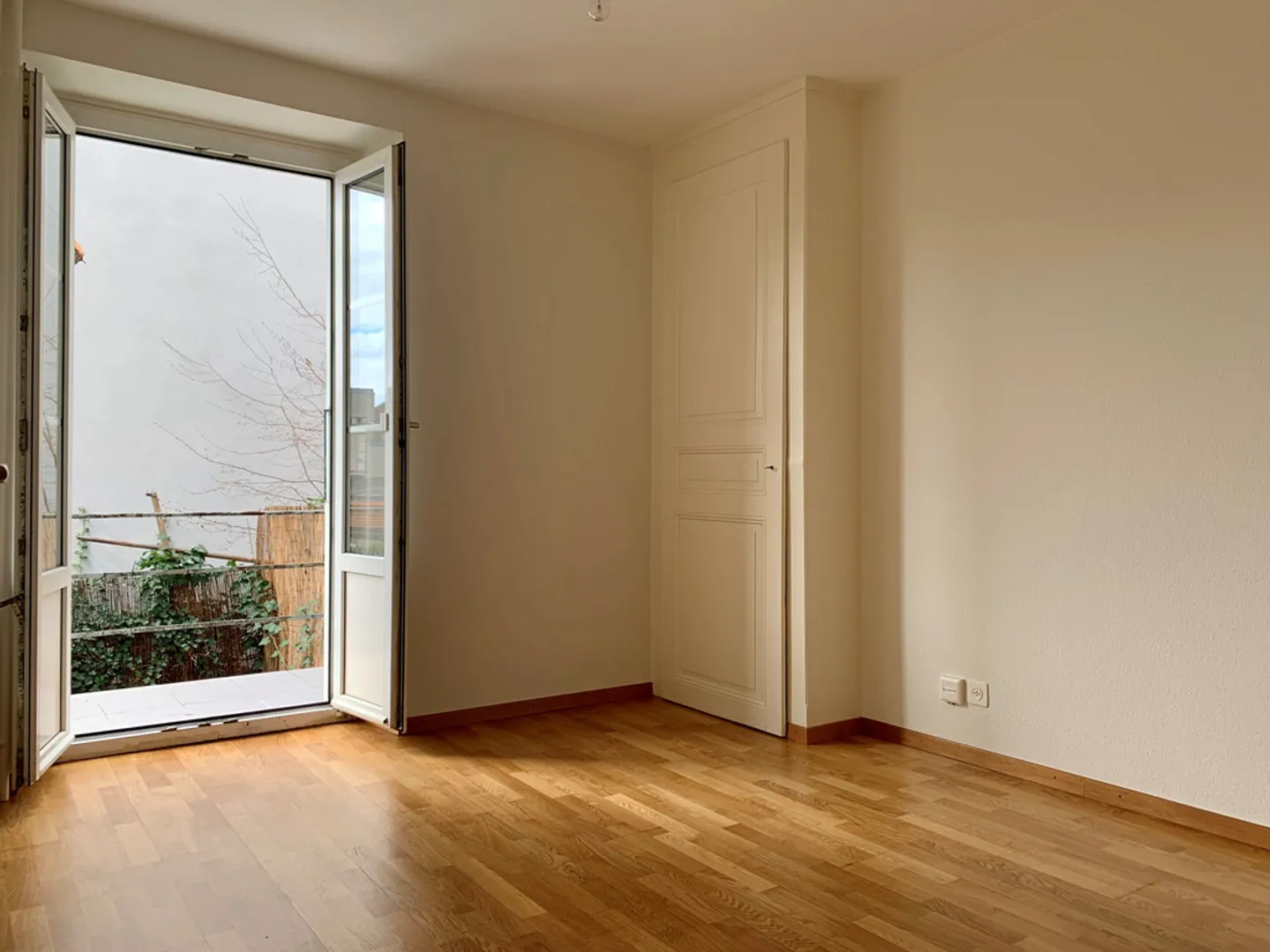 3-room apartment on the ground floor - 1004 Lausanne - Photo 1 of 9