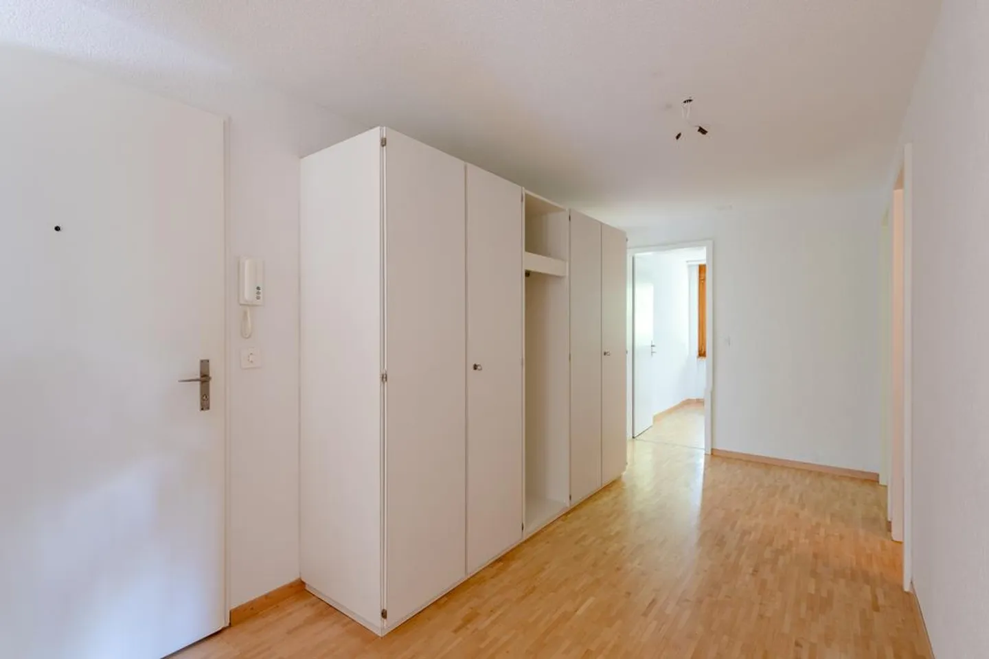 Family-friendly apartment in a quiet location - Photo 9 of 10